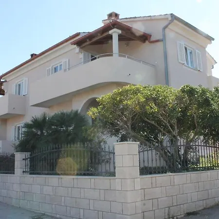 In With Sea View, Terrace, Air Conditioning, Wi-fi Appartement Ždrelac